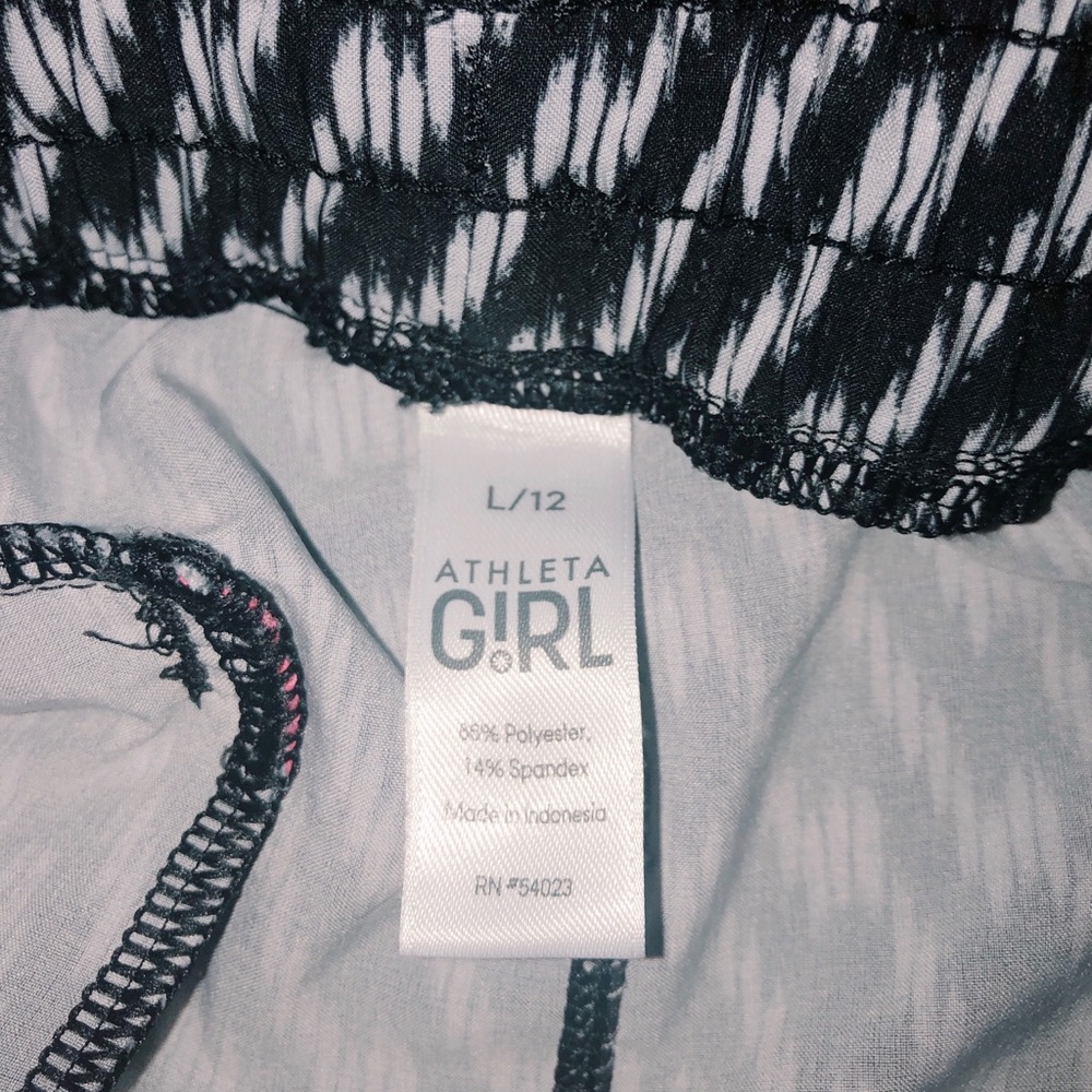 athleta girl running shorts - Picture 3 of 3
